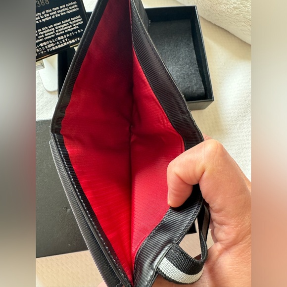 🥰Chanel Mens Bifold Wallet - Picture 10 of 17